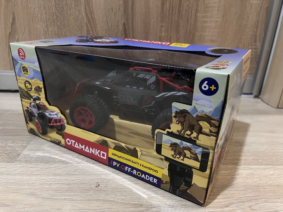 Машинка на радіокеруванні Otomanko баггі с камерою fpv  з підключенням