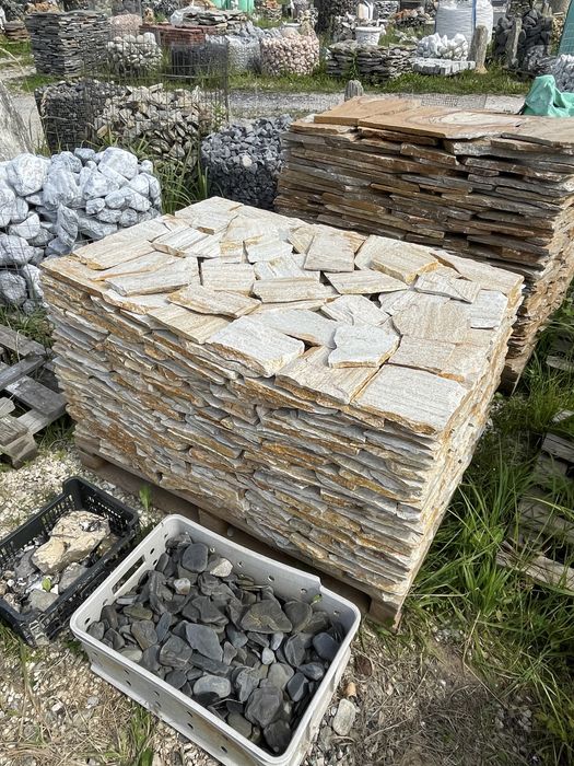 ZŁOTY ŁUPEK Kamień Naturalny Płyty na Taras Schody Cokół Dzikówka