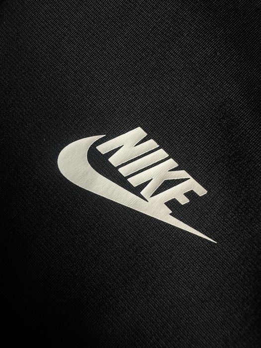 Олімпійка Nike жіноча б/в