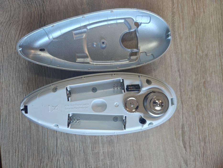 Elektryczny otwieracz do puszek