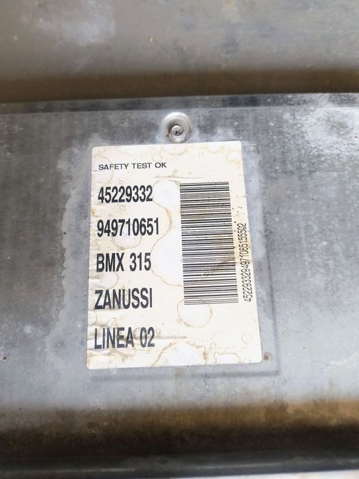 Piekarnik elektryczny Zanussi BMX 315