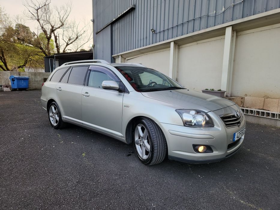 Toyota Avensis SW 2.2 D-4D 177cv Nacional