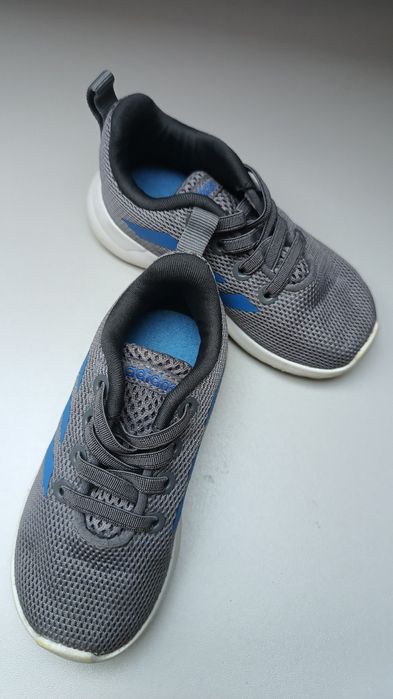 Adidasy rozm 21 stan bardzo dobry