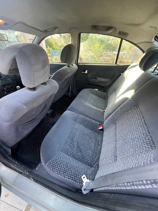 Renault megane 1.9dti fiável e econmico pronto a andar