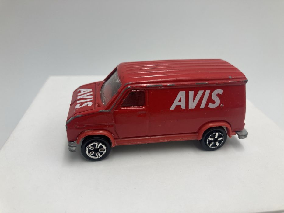 Fourgon Majorette No 279 / 234, 1/65 AVIS MOTUL Van