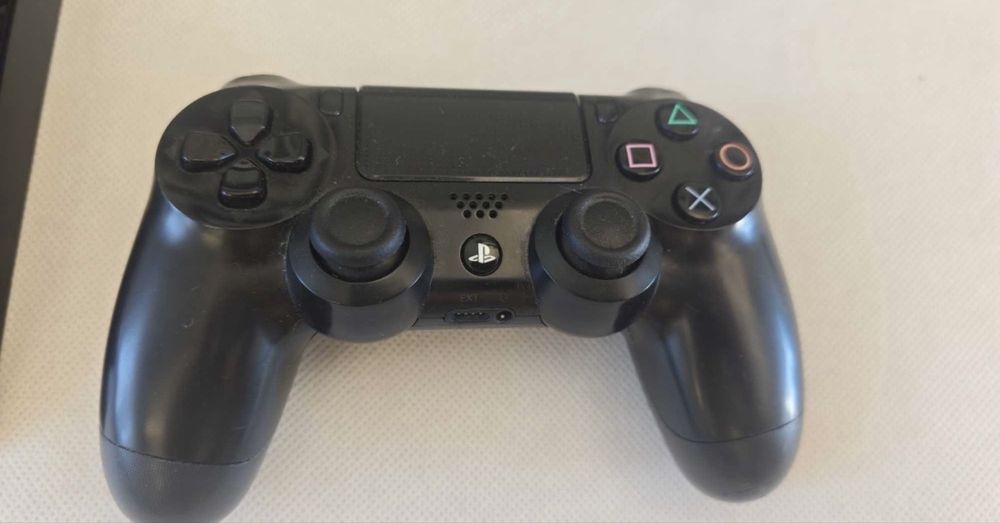 Ps4  pad stan idelany