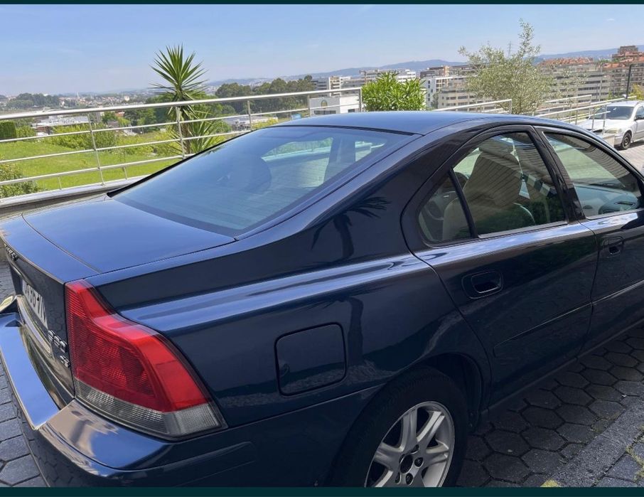Volvo S60  D5..