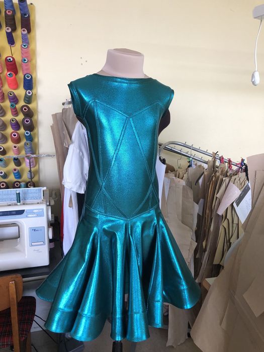 Пошив одежды для бального танца,гимнастики, пилона,аниматоров , шоу