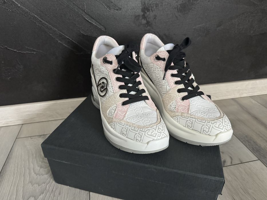 Sneakersy damskie LiuJo - 40