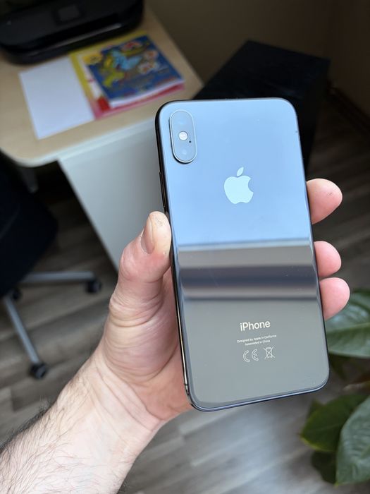 Apple iphone XS 64 Gb