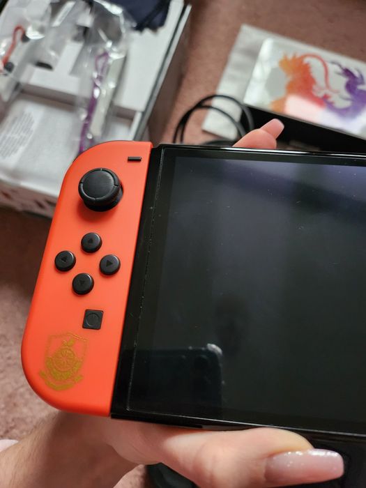 Nintendo Switch oled pokemon scarlet & violet edition