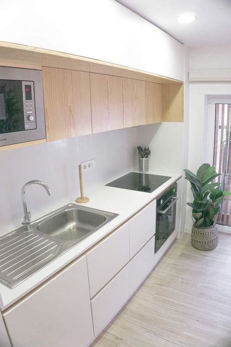 Arrendo quarto duplo com wc privativo Monserrate