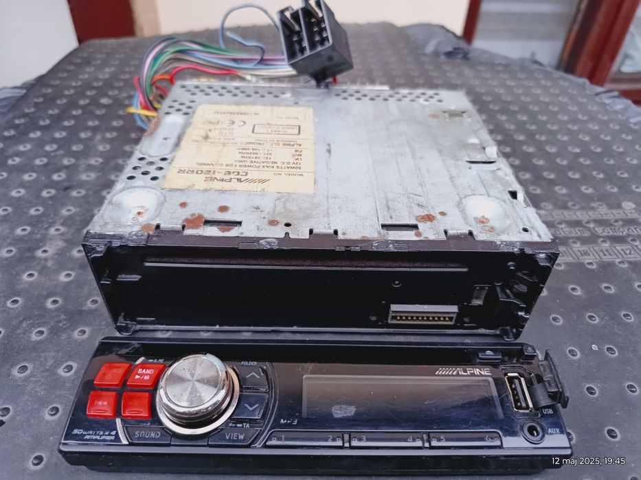 RadioCD iPod USB AUX ALPINE CDE-120R 4x50W MP3 Bass Subw Bluetoot 2RCA