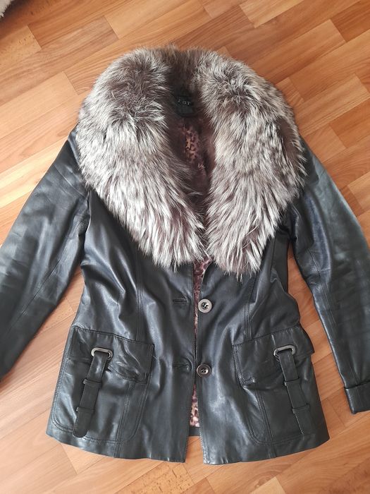 Кожаная курточка с натуральным мехом