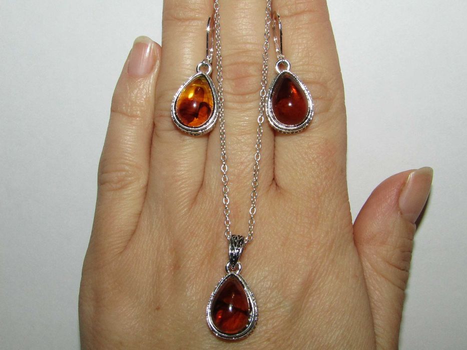 Винтажные серебряные комплекты с янтарем ,бирюзой