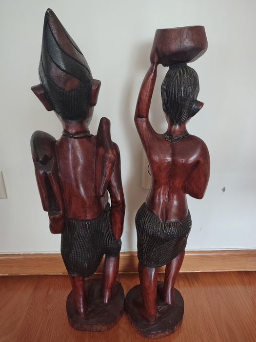Esculturas pau preto Africanas