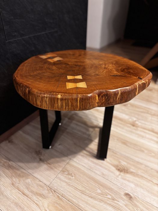 Stolik kawowy z naturalnego plastra dębu ręcznie robiony