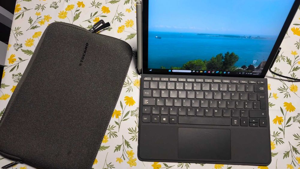 Surface Go 2 128G + microSDXC 256G - 8G RAM teclado e caneta Microsoft