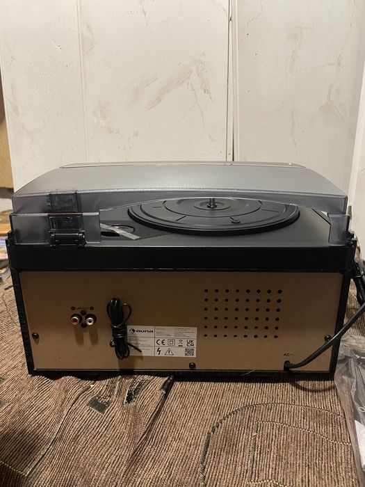 Стереосистема/проигрыватель виниловых пластинокAuna Oakland (Германия)