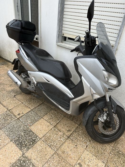 YAMAHA xmax 250