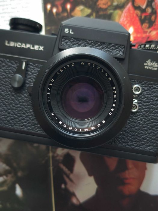Фотокамера Leica SL з об’єктивом Leitz Summicron-R 50mm f/2