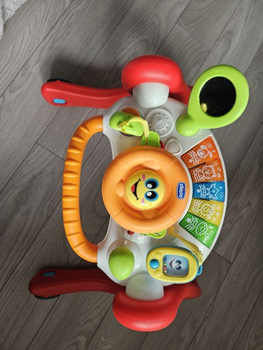 Ігровий розвиваючий центр 4 в 1 Chicco "Grow And Walk