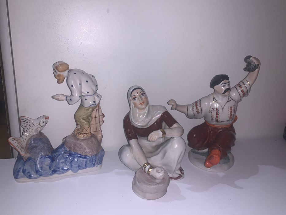 Продам фарфоровые статуетки/статуэтки
