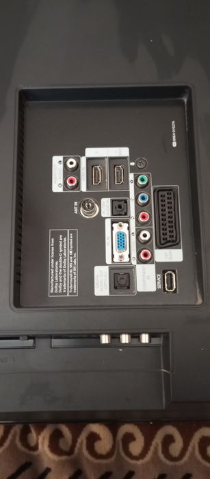 ВНИМАНИЕ Samsung телевизор 40. Разрешение 1920*1080Full Hd
