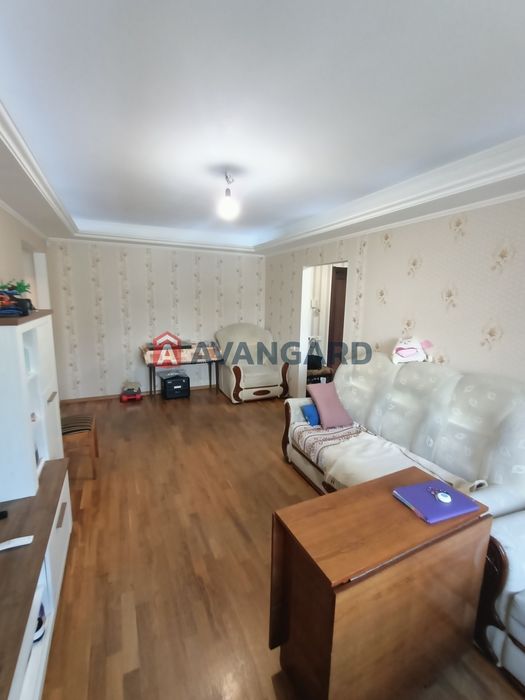 Продам 3шку на космосі! Сертифіка ТАК!