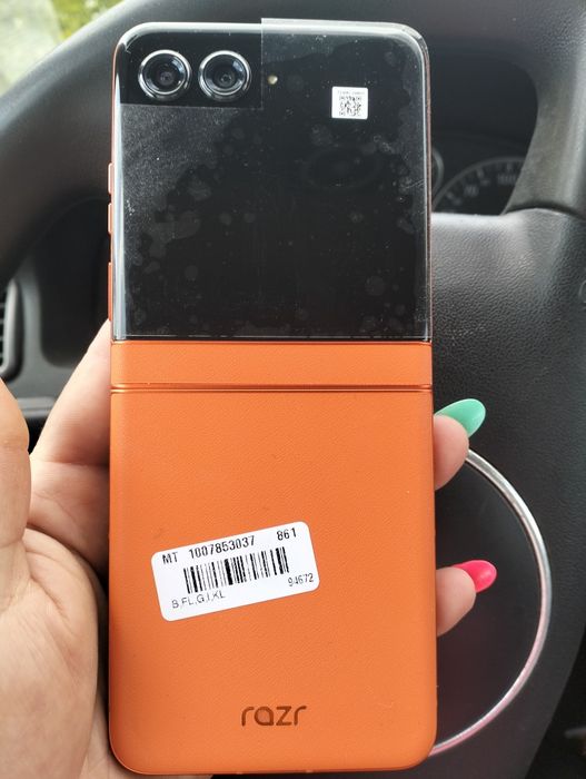 Motorola razr 50
