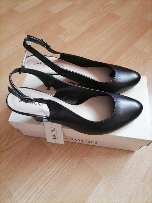 Czółenka skórzane "Lasocki" roz 39 - 26 cm. Nowe.