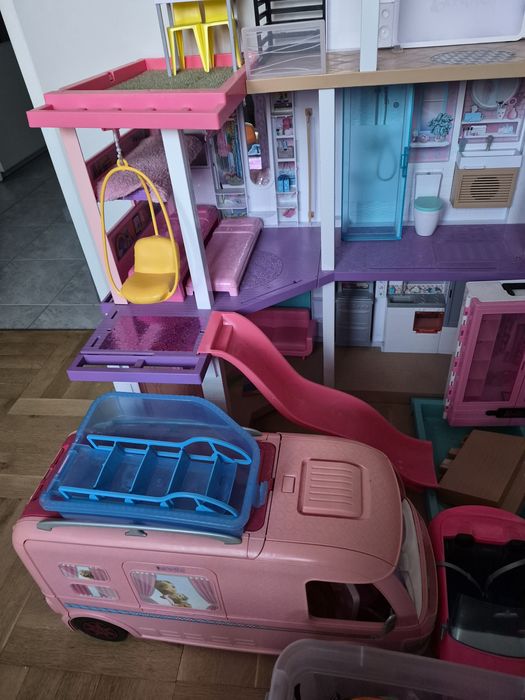 Ogromny zestaw Barbie