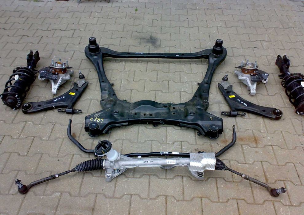 Комплект Цапфа стойка подрамник балка рычаг полуось Kia optima niro