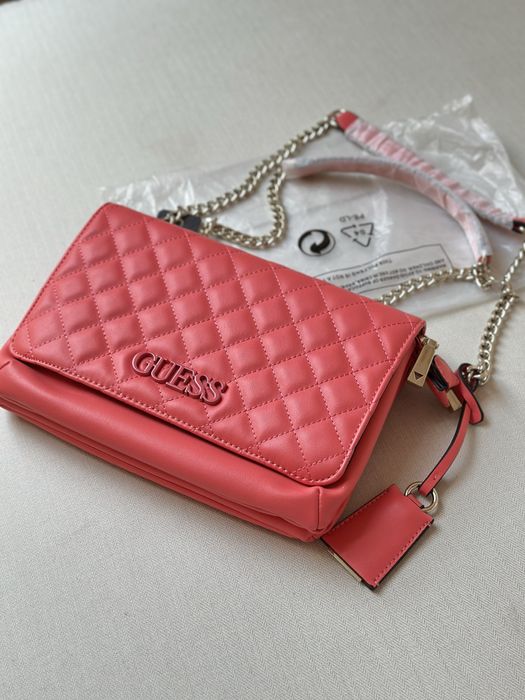 Сумка Guess. ,Нова з невеликим нюансом