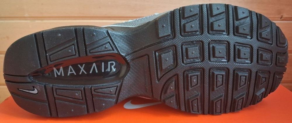 Кросівки Nike Air Max Torch 4 Сріблясті (343846-012) Оригінал