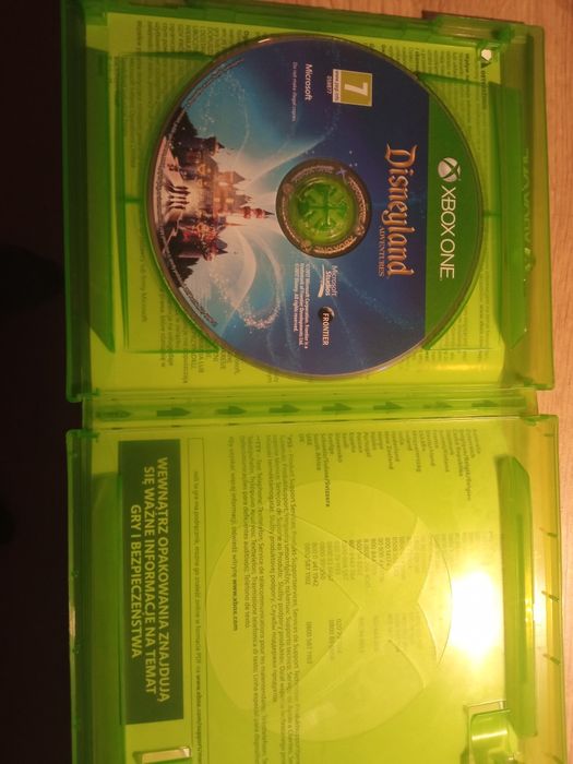 Gra Xbox one Disneyland - po polsku.