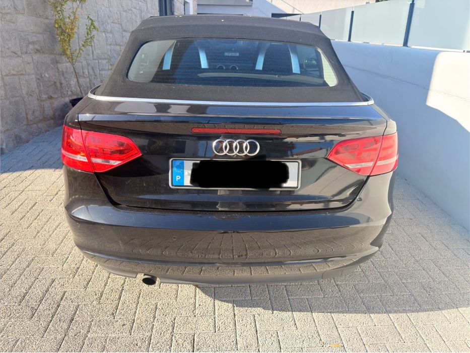 Audi a3 cabrio de garagem