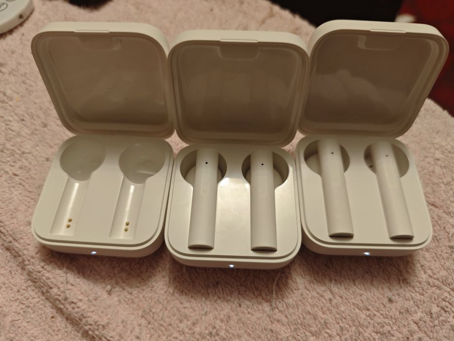 Зарядний кейс XiaoMi True Wireless Earphones 2 basic