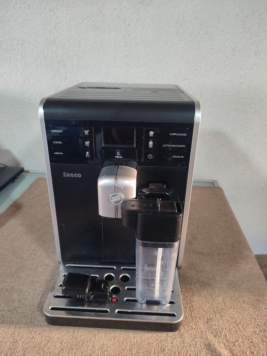 Кофе машина Saeco