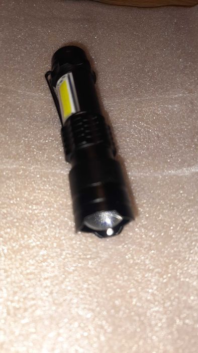 Металевий Ліхтарик з акумулятором