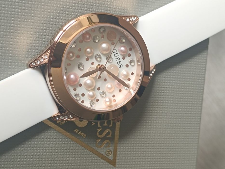 Zegarek damski Guess Pearl GW0381L3