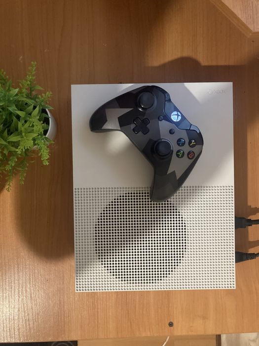 Ідеал Xbox one s 512гб