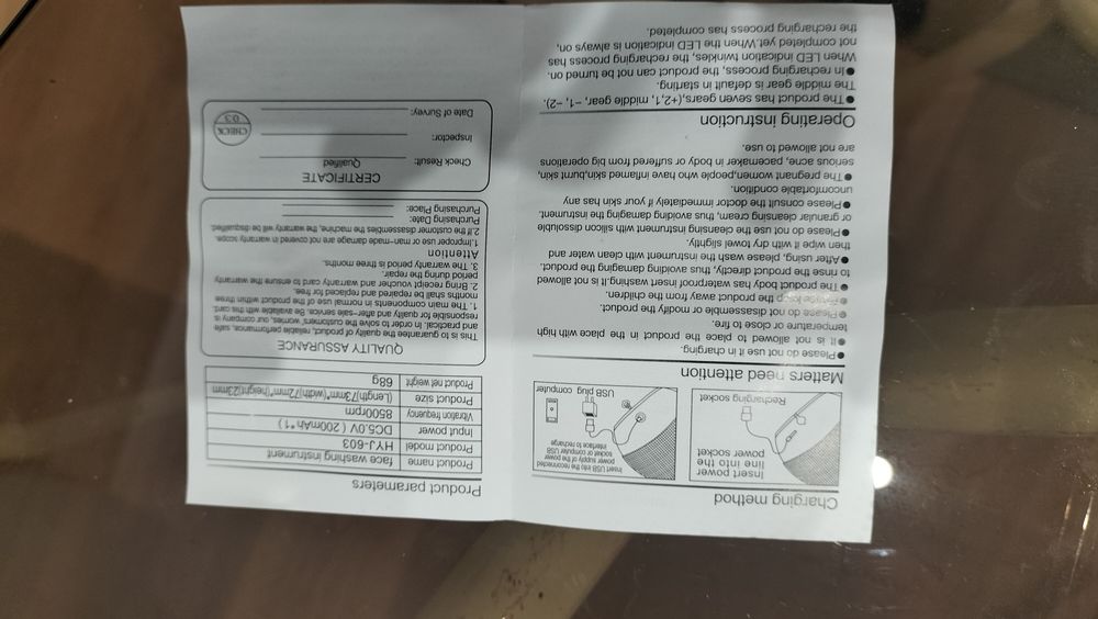 Aparelho de limpeza de pele da Marca Oriflame