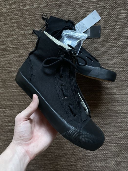 Кросівки Undercover x GU