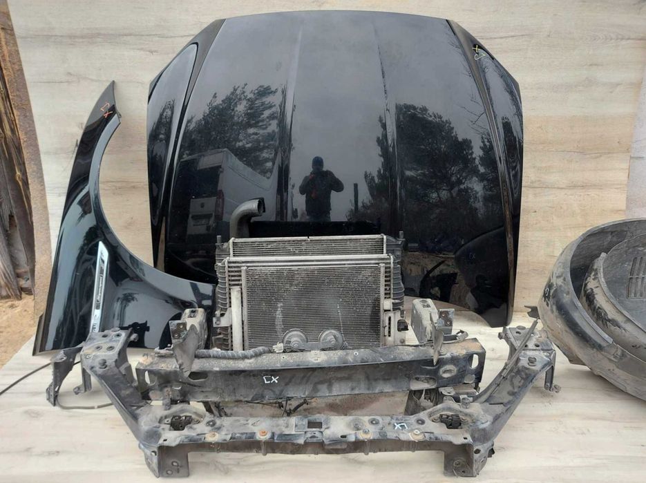 Разборка JAGUAR XJ X351 . Бампер та інше