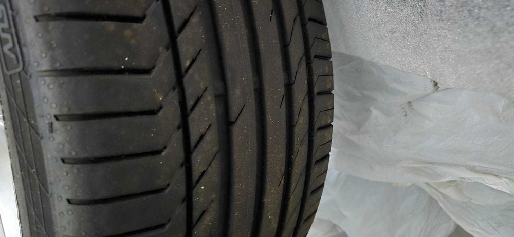 Jantes e pneus Audi originais 285/40 R21