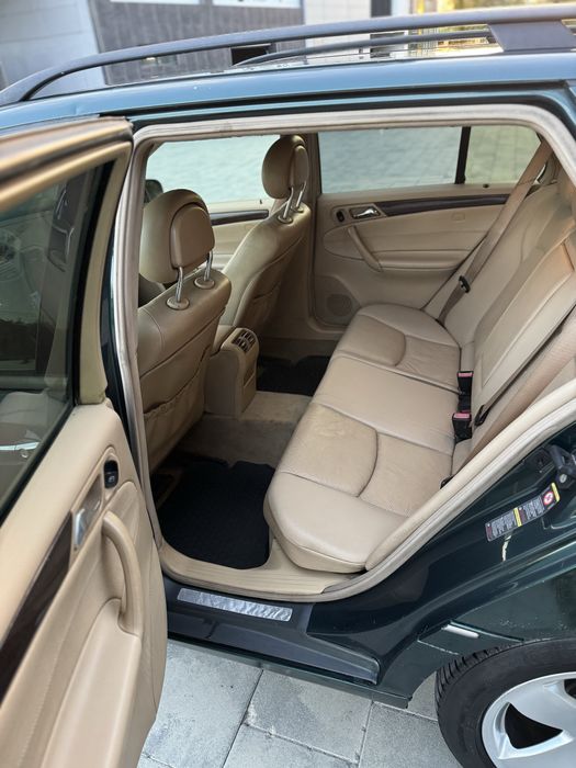 Mersedes-benz C220d автомат дизель в гарному стані
