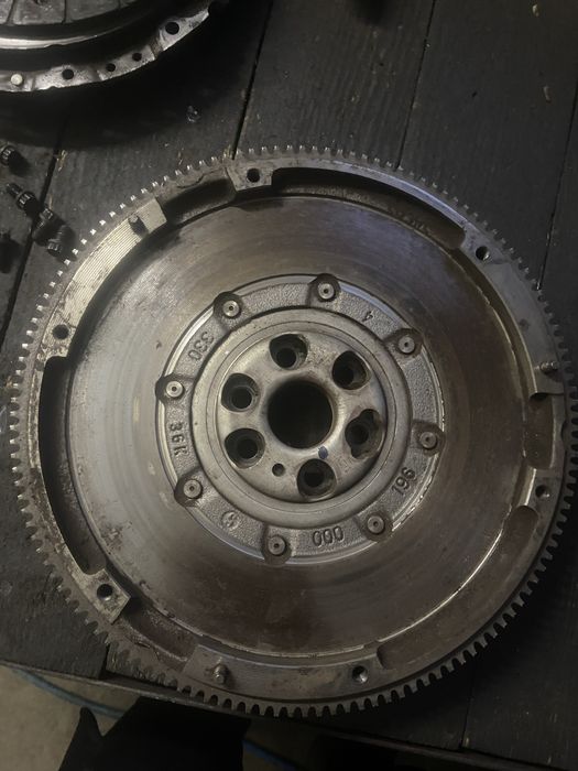 Щеплення , маховик 1.9 tdi 77kw caddy passat b6