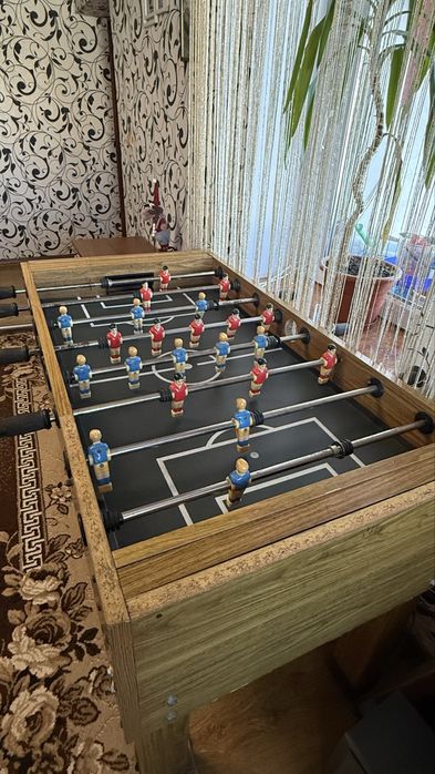 Настільний футбол( великий)
