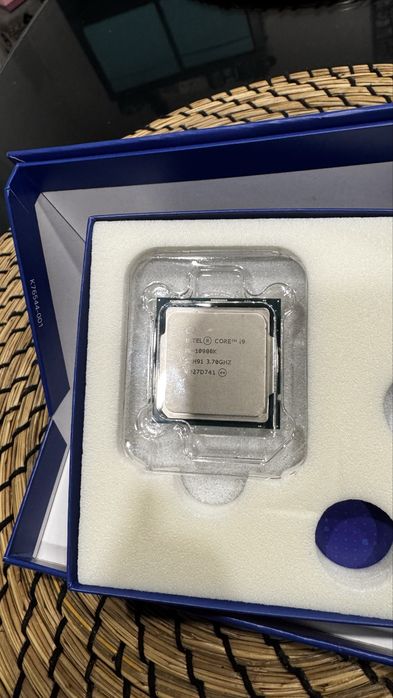 Intel i9-10900K CPU442414740202465282
